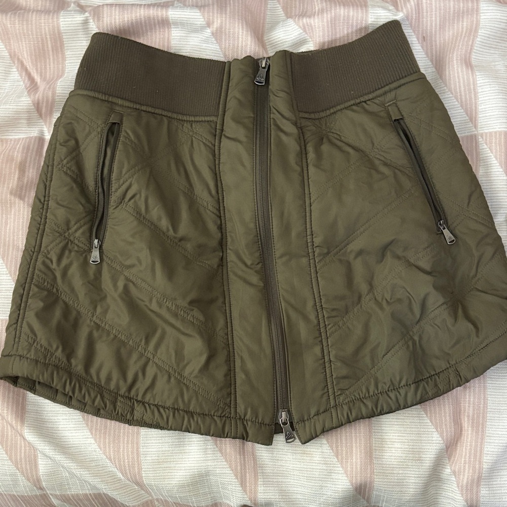Prana Olive Green Quilted Skirt